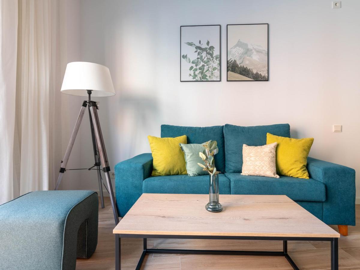 Limehome Barcelona Carrer De Besalu 90 - Estancia Temporal Экстерьер фото