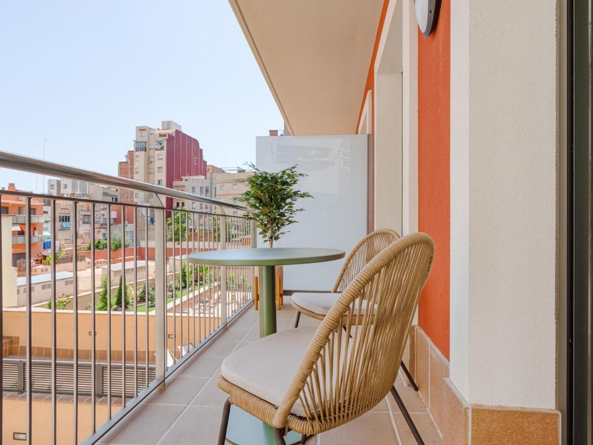 Limehome Barcelona Carrer De Besalu 90 - Estancia Temporal Экстерьер фото