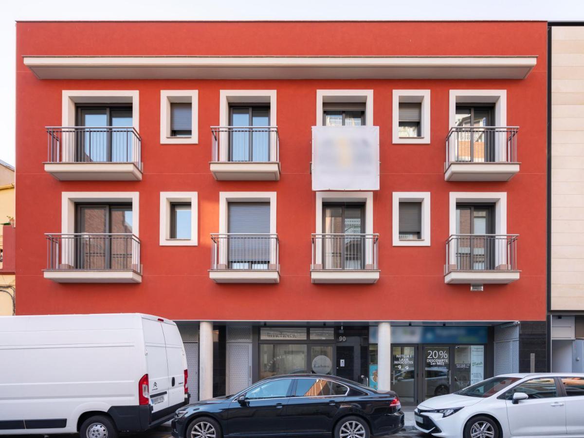Limehome Barcelona Carrer De Besalu 90 - Estancia Temporal Экстерьер фото